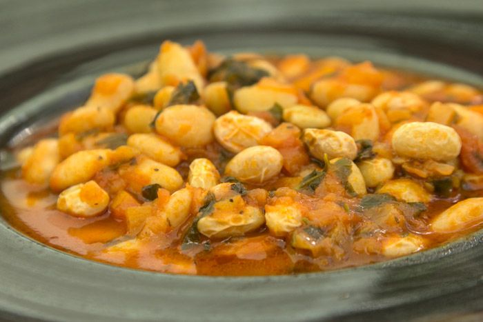 Φασολια χαντρες λαδερες